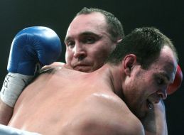 Aleksandr Ustinov and Maksim Pedyura