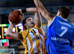 Manuchar Markoishvili  and Simonas Serapinas