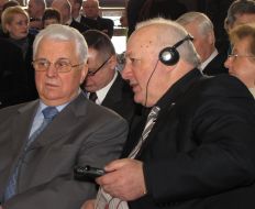 Leonid Kravchuk and Vladimir Kolesnikov