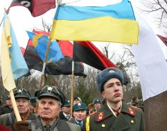 Monument inauguration participants