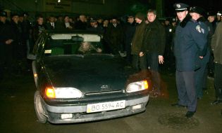 Car which locks departure from the publishing house ”Zbruch”