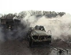 Обломки автомобиля