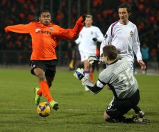 Luiz Adriano and Igor Akinfeyev