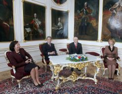 Viktor Yushchenko, Ekaterina Yushchenko and Vaclav Klaus