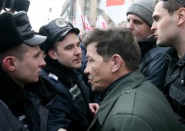 Сотрудники милиции