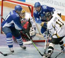 Sergey Kharchenko, Roman Salnikov and Nikita Popov