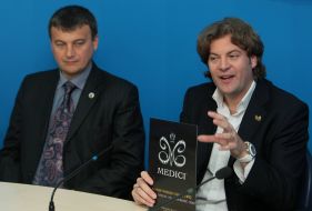 Igor Lobortas and Lorenzo de Medici