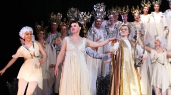 Natalya Romanyuk and Tatyana Makhnovskaya