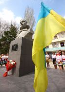  Monument to Nikolay Gogol’s Inauguration