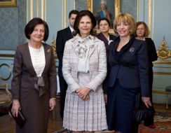 Королева Швеции Сильвия и Екатерина Ющенко