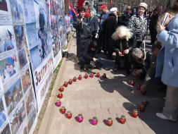 Participants of the mass meeting ”NATO - no!”