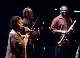 Сезарія Евора