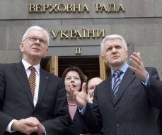 Vladimir Litvin and Hans-Gert Poettering