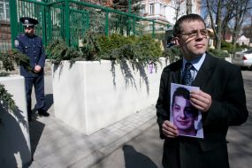 Picketing of the United States Embassy