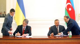 Viktor Yushchenko and Ilkham Aliyev