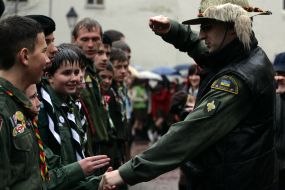 Пластуни