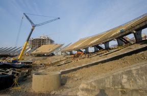 Reconstruction of ”Olimpiyskiy” stadium