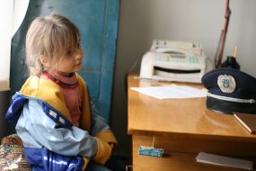 Girl which a father left in the bank «Nadra»