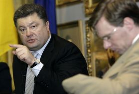 Petr Poroshenko and Nico Lange