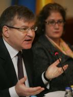 Grigory Nemyrya and Cihan Sultanoglu