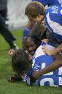 Ismael Bangoura, Aleksandr Aliev and Artem Milevskyy