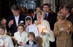 Easter divine service in St. Vladimir Cathedral