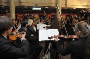 Violinists