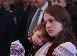 Девушка с ребенком