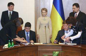 Pablo Saavedra, Vadim Gurzhos and Yuliya Timoshenko