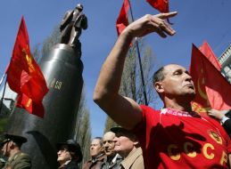 Mass meeting participants