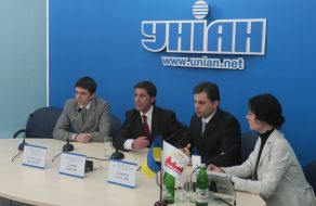 Vyacheslav Shamray, Zoryan Shkiryak and Dmitriy Smagliy