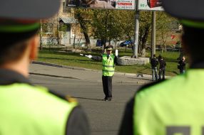 Russia State Motor Vehicle Inspectorate workers