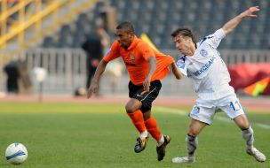 Fernandinho and Sergey Nudnyi