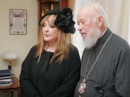 Alla Pugachyeva and Vladimir (Sabodan)