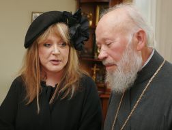 Alla Pugachyeva and Vladimir (Sabodan)