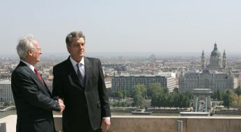 Viktor Yushchenko and Laslo Shoyom