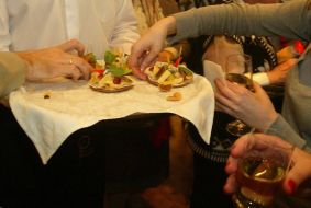 Дегустація сиру від ТМ President