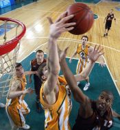 Vyacheslav Kravtsov and Aleksander Dimetrius