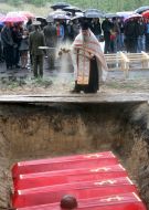 Перепоховання останків солдат