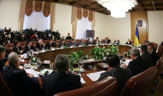 The Cabinet extraordinary session