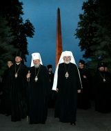 Metropolitan Vladimir and Archbishop Lev