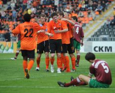 Willian Borges da Silva, Aleksey Gay and Yevgeniy Seleznyev