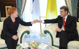 Viktor Yushchenko and Tarja Halonen