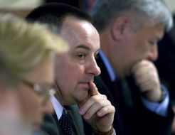 Mikhail Klyuev, Lyudmila Denisova and Yury Yekhanurov