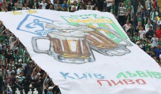 FC ”Karpaty” (Lvov) fans