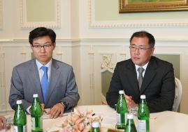 Sun Tak Kim and Yusian Chang