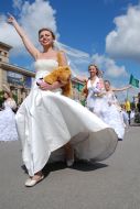 Brides