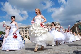 Brides