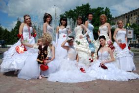 Brides