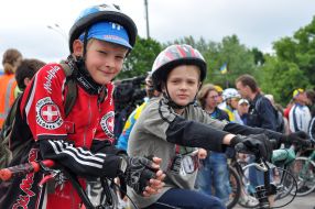 Велосипедисти